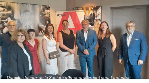 Entourant la Déléguée Générale IDF de l’Atlas OPCO, le Président de l’ARIUT IDF et son Bureau, avec à droite son Délégué Général